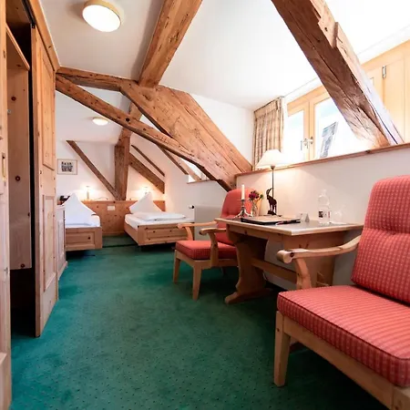 Steinbock Hotel 3*