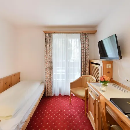 Steinbock Отель 3*